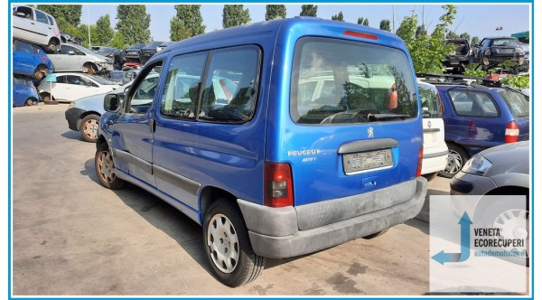 PEUGEOT RANCH M59 del 2005 parti usate e ricambi - Tipo Motore KFW