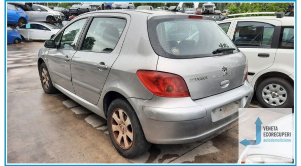 PEUGEOT 307 del 2002 parti usate e ricambi - Tipo Motore NFU