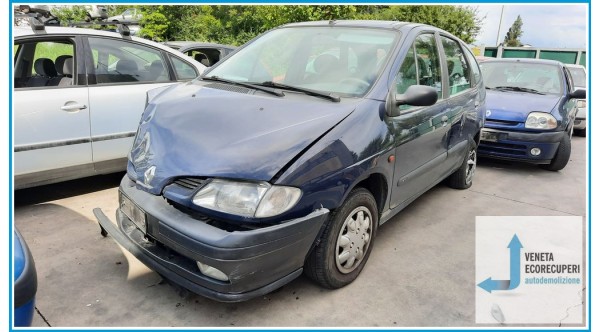 RENAULT MEGANE 1a Serie del 1997 parti usate e ricambi - Tipo Motore K7MA7