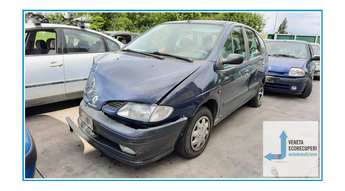 RENAULT MEGANE 1a Serie del 1997 parti usate e ricambi - Tipo Motore K7MA7