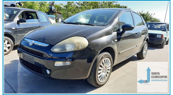 FIAT PUNTO EVO 3J del 2011 parti usate e ricambi - Tipo Motore 350A1000