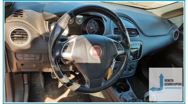 FIAT PUNTO EVO 3J del 2011 parti usate e ricambi - Tipo Motore 350A1000