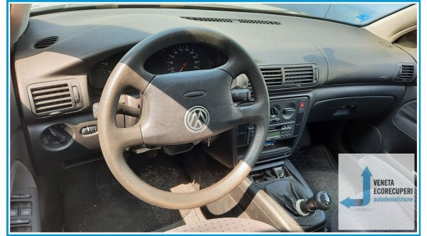 VOLKSWAGEN PASSAT 3B del 1998 parti usate e ricambi - Tipo Motore AFN
