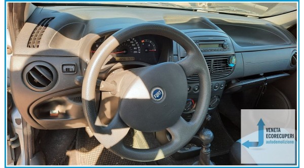 FIAT PUNTO 2U del 2005 parti usate e ricambi - Tipo Motore 188A4000
