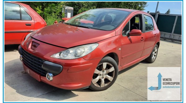 PEUGEOT 307 del 2005 parti usate e ricambi - Tipo Motore NFU