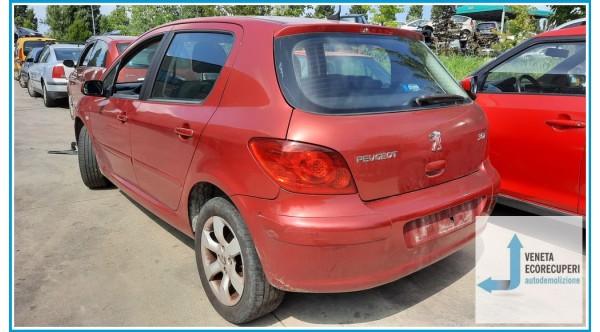 PEUGEOT 307 del 2005 parti usate e ricambi - Tipo Motore NFU
