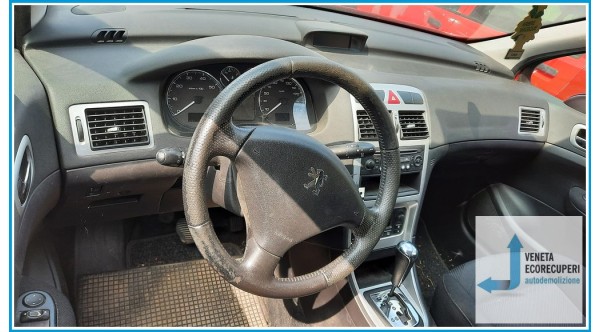 PEUGEOT 307 del 2005 parti usate e ricambi - Tipo Motore NFU