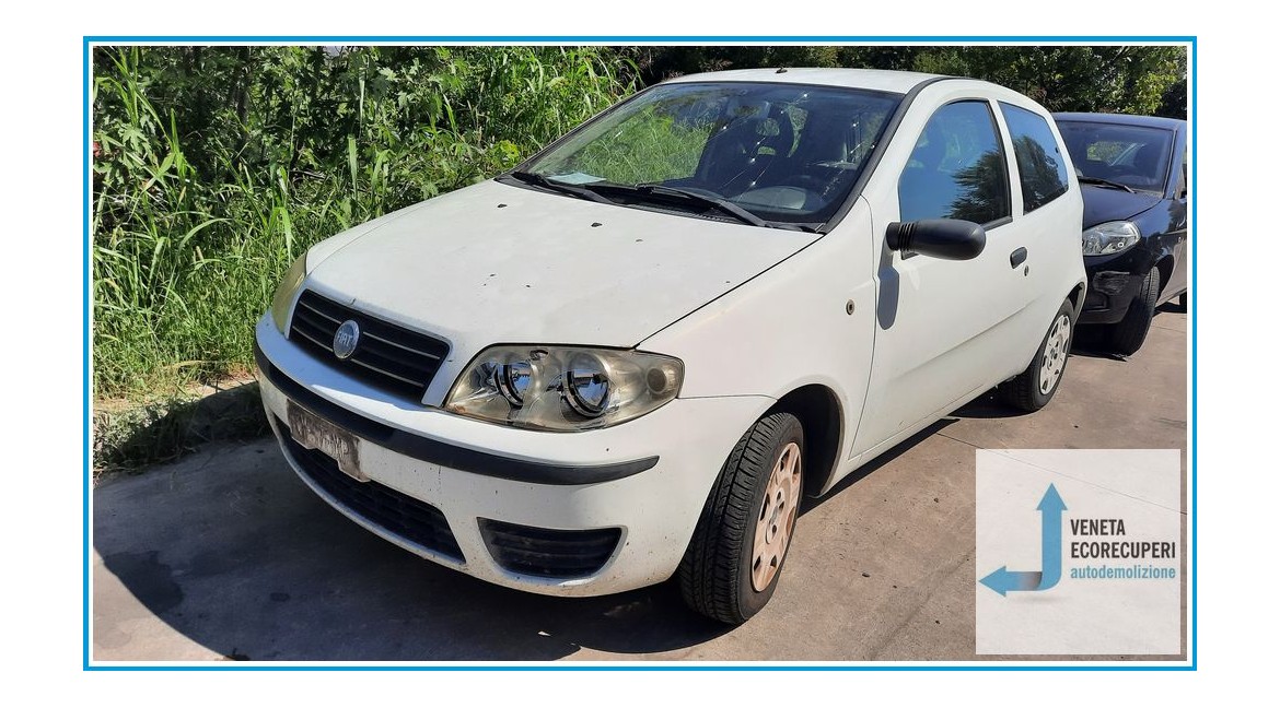 FIAT PUNTO 1N/1P del 2004 parti usate e ricambi - Tipo Motore 188A4000