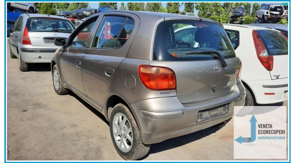 TOYOTA YARIS FRP del 2005 parti usate e ricambi - Tipo Motore 1SZFE