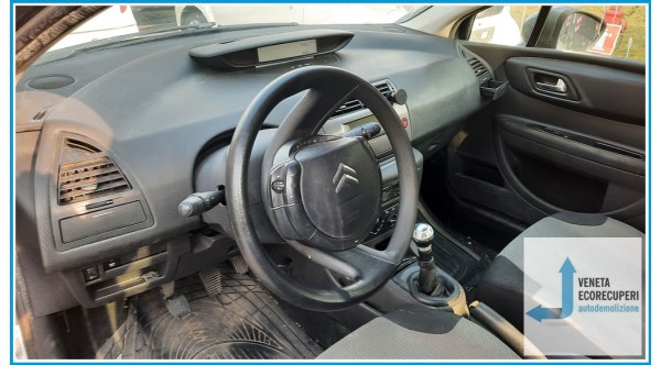 CITROEN C4 del 2010 parti usate e ricambi - Tipo Motore 9HX