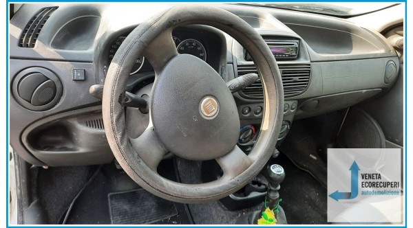 FIAT PUNTO CLASSIC 2U del 2009 parti usate e ricambi - Tipo Motore 188A4000