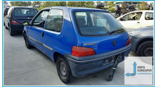 PEUGEOT 106 del 1997 parti usate e ricambi - Tipo Motore CDZ
