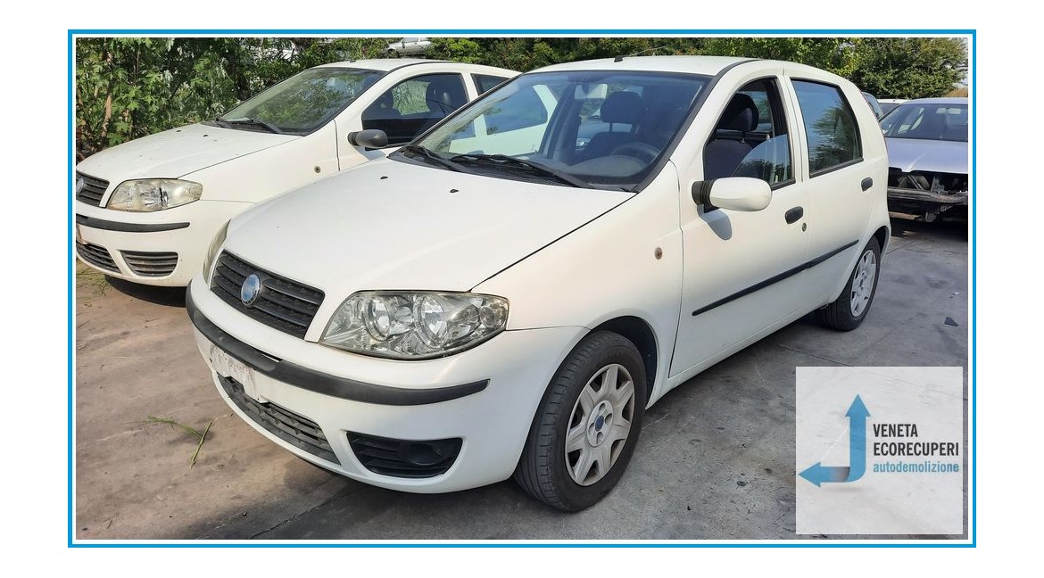 FIAT PUNTO 1N/1P del 2004 parti usate e ricambi - Tipo Motore 188A4000