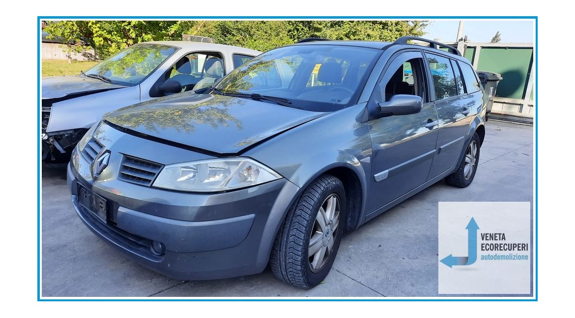 RENAULT MEGANE 2a Serie del 2004 parti usate e ricambi - Tipo Motore K9KF7