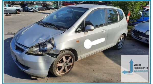 HONDA JAZZ 1a Serie del 2003 parti usate e ricambi - Tipo Motore L13A1
