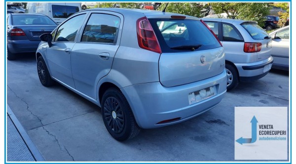 FIAT GRANDE PUNTO 3X del 2009 parti usate e ricambi - Tipo Motore 199A2000