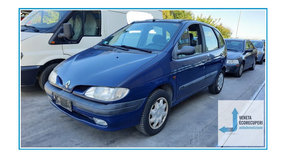 RENAULT MEGANE 1a Serie del 1999 parti usate e ricambi - Tipo Motore K7MA7