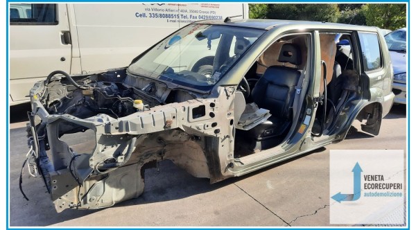 NISSAN X-TRAIL T30 del 2004 parti usate e ricambi - Tipo Motore YD22