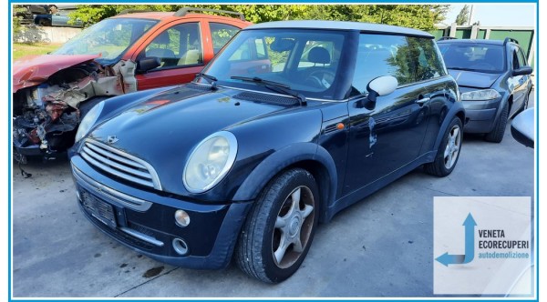 MINI MINI R50/R53 del 2004 parti usate e ricambi - Tipo Motore W10B16A