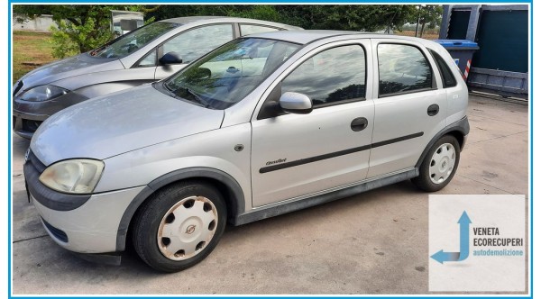 OPEL CORSA X01 del 2001 parti usate e ricambi - Tipo Motore Z12XE