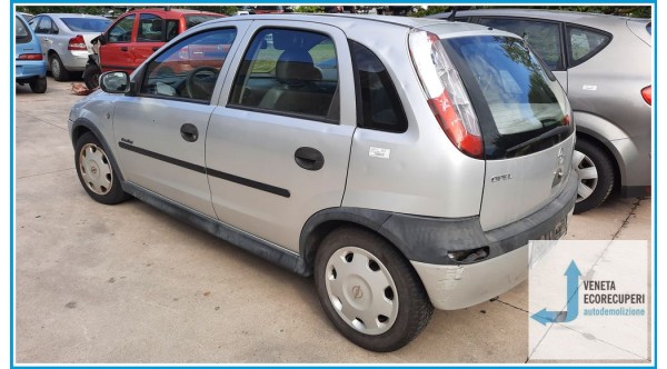 OPEL CORSA X01 del 2001 parti usate e ricambi - Tipo Motore Z12XE