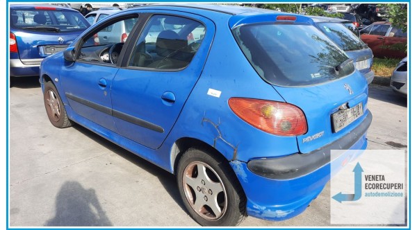 PEUGEOT 206 del 2004 parti usate e ricambi - Tipo Motore HFX