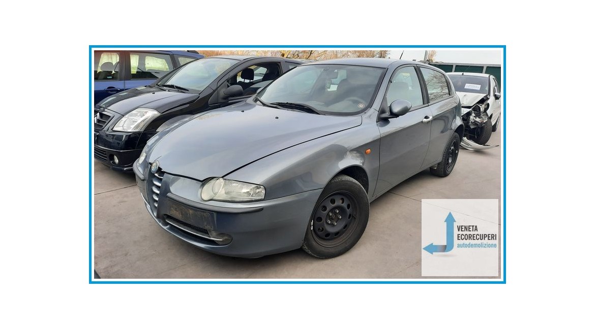 ALFA ROMEO 147 W8 del 2003 parti usate e ricambi