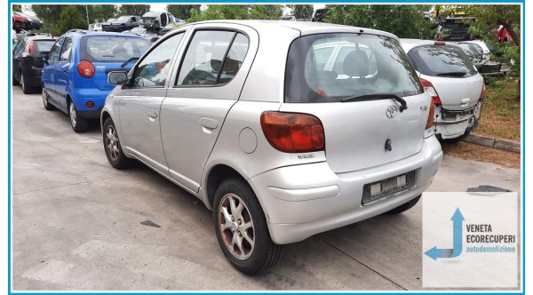 TOYOTA YARIS FRP del 2005 parti usate e ricambi - Tipo Motore 2SZFE
