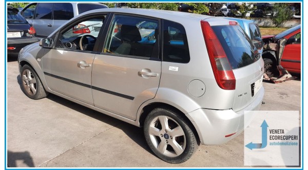 FORD FIESTA CBK del 2005 parti usate e ricambi - Tipo Motore F6JA