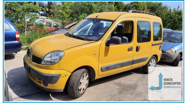 RENAULT KANGOO del 2006 parti usate e ricambi - Tipo Motore K4MB7