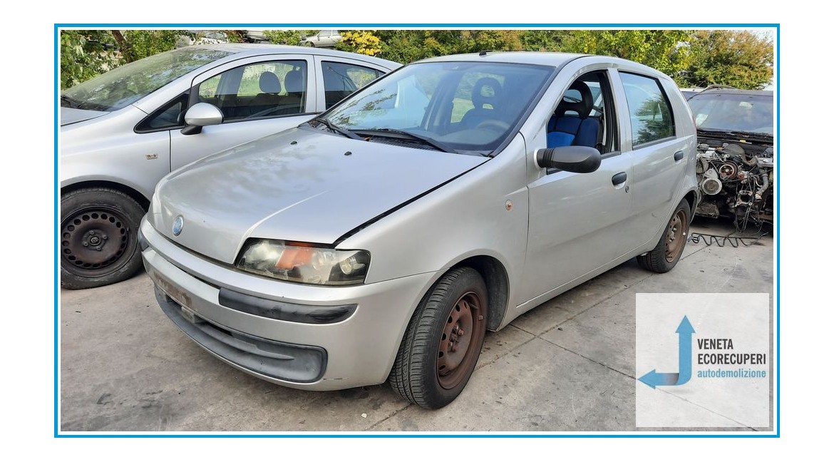 FIAT PUNTO 1N/1P del 2002 parti usate e ricambi - Tipo Motore 188A4000