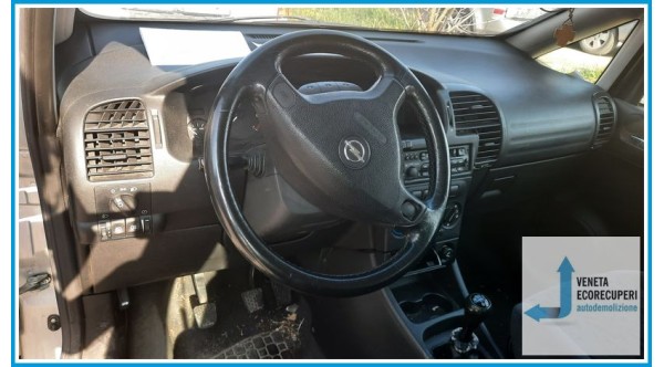 OPEL ZAFIRA T98 del 2000 parti usate e ricambi