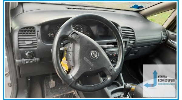 OPEL ZAFIRA T98 del 2000 parti usate e ricambi
