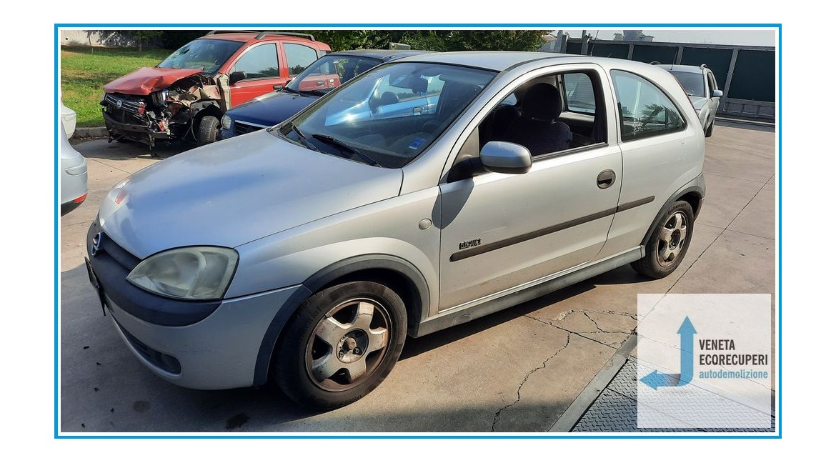OPEL CORSA X01 del 2001 parti usate e ricambi - Tipo Motore Z12XE