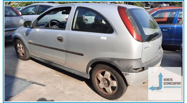 OPEL CORSA X01 del 2001 parti usate e ricambi - Tipo Motore Z12XE