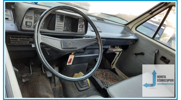 VOLKSWAGEN T3 T25 del 1988 parti usate e ricambi - Tipo Motore KY