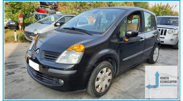 RENAULT MODUS 1a Serie  del 2006 parti usate e ricambi - Tipo Motore D4FD7