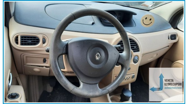 RENAULT MODUS 1a Serie  del 2006 parti usate e ricambi - Tipo Motore D4FD7