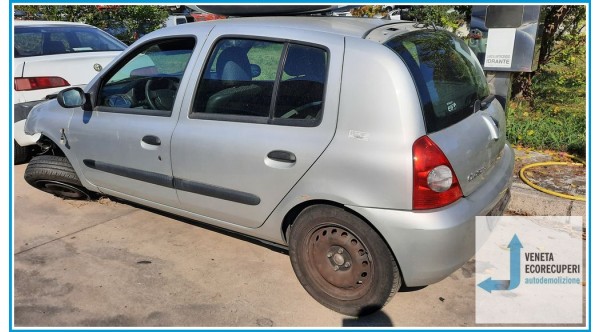 RENAULT CLIO 2a Serie  del 2009 parti usate e ricambi - Tipo Motore D7FH7