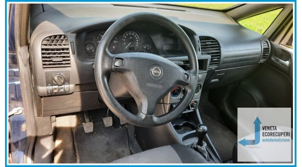 OPEL ZAFIRA T98 del 2004 parti usate e ricambi