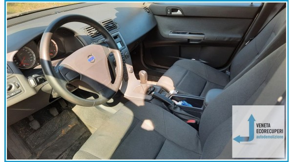 VOLVO S40  del 2006 parti usate e ricambi - Tipo Motore D4164T
