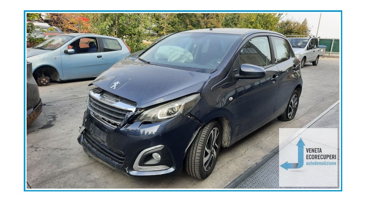 PEUGEOT 108  del 2015 parti usate e ricambi - Tipo Motore HM01