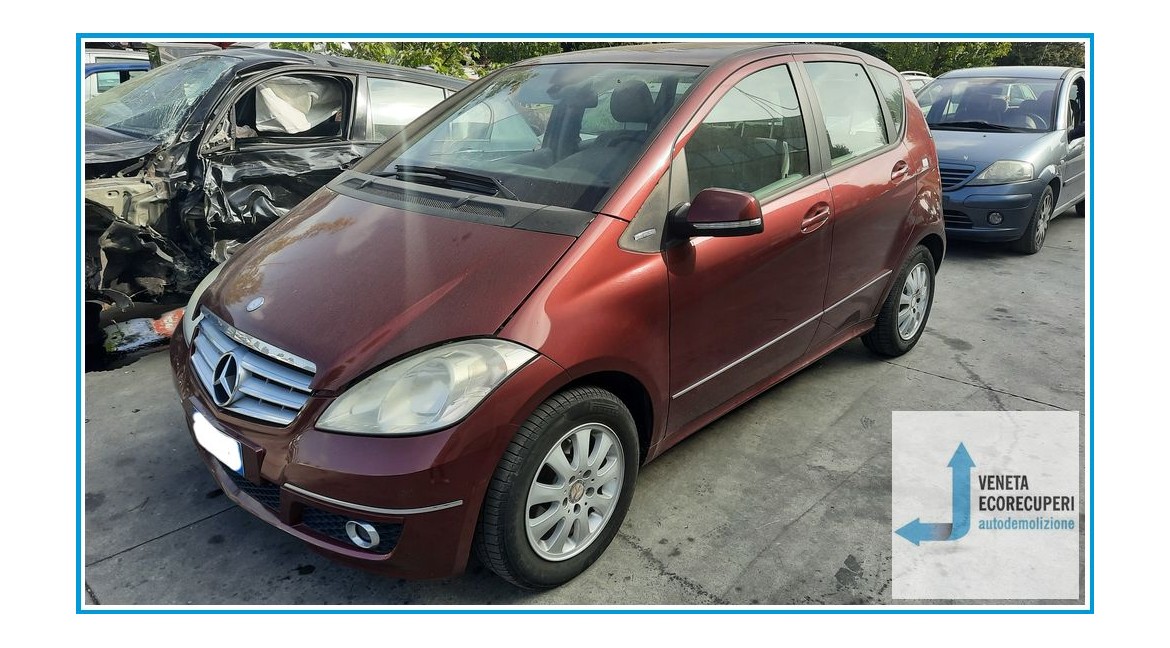 MERCEDES-BENZ Classe A W/C169 del 2009 parti usate e ricambi - Tipo Motore 266920