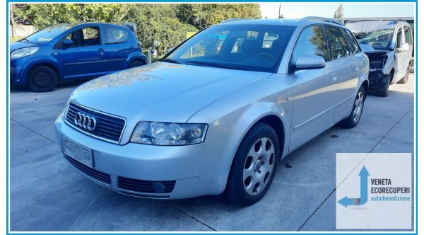 AUDI A4 8E del 2005 parti usate e ricambi - Tipo Motore AVF