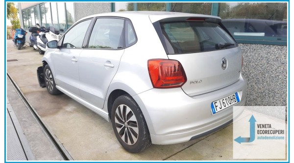 VOLKSWAGEN POLO 6C del 2015 parti usate e ricambi - Tipo Motore CHZ