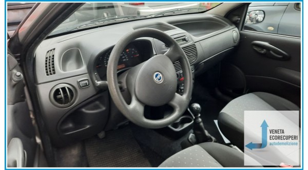 FIAT PUNTO 1N/1P del 2005 parti usate e ricambi - Tipo Motore 188A4000