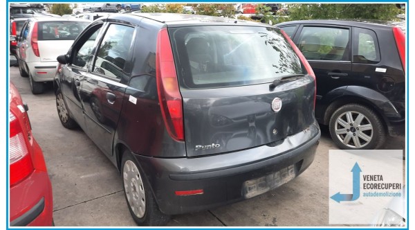 FIAT PUNTO CLASSIC 2U del 2009 parti usate e ricambi - Tipo Motore 188A4000