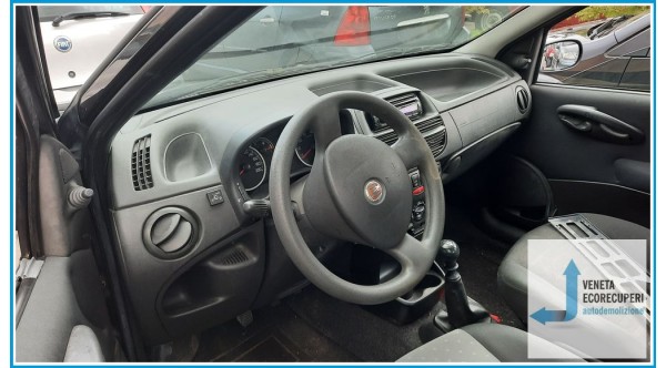 FIAT PUNTO CLASSIC 2U del 2009 parti usate e ricambi - Tipo Motore 188A4000