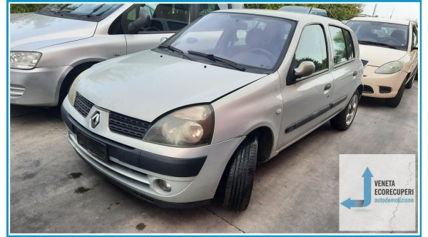 RENAULT CLIO 2a Serie  del 2004 parti usate e ricambi - Tipo Motore K9KE7