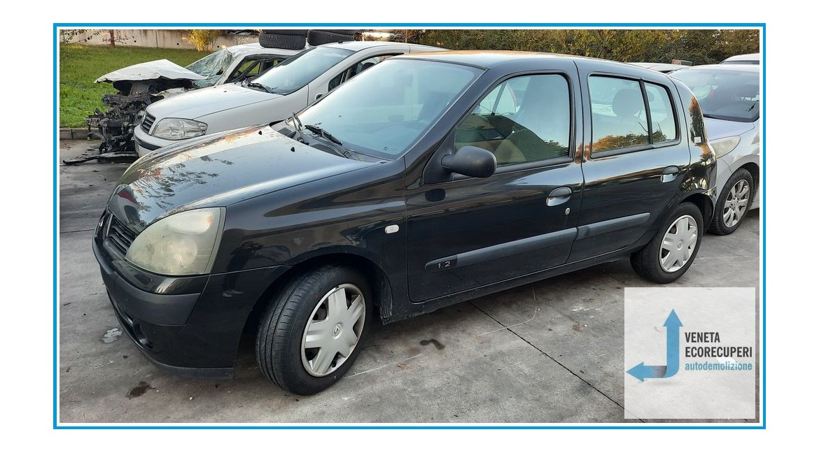 RENAULT CLIO 2a Serie  del 2006 parti usate e ricambi - Tipo Motore D7FG7